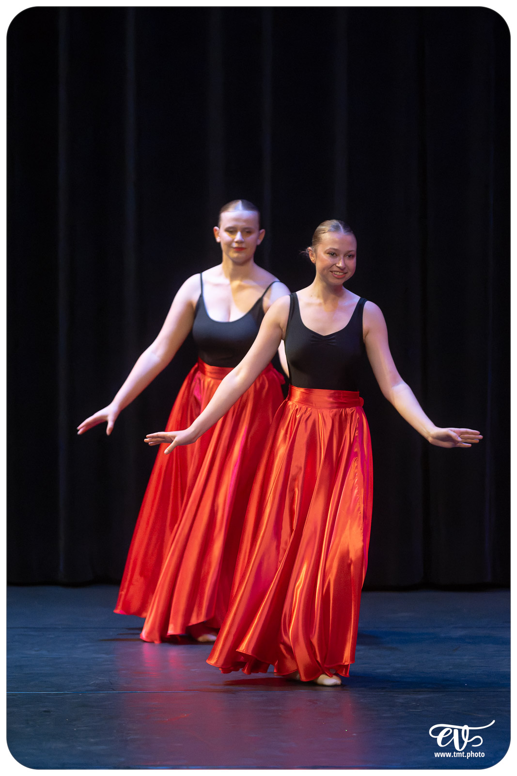 ECOLE DE DANSE CÉCILE ADAMOW